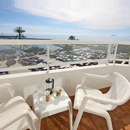 Sunrise Apartment *